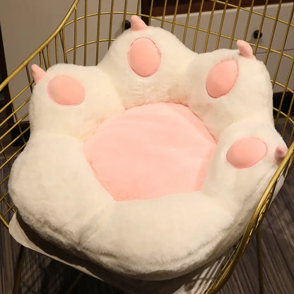 Coussin patte de chat doux et moelleux